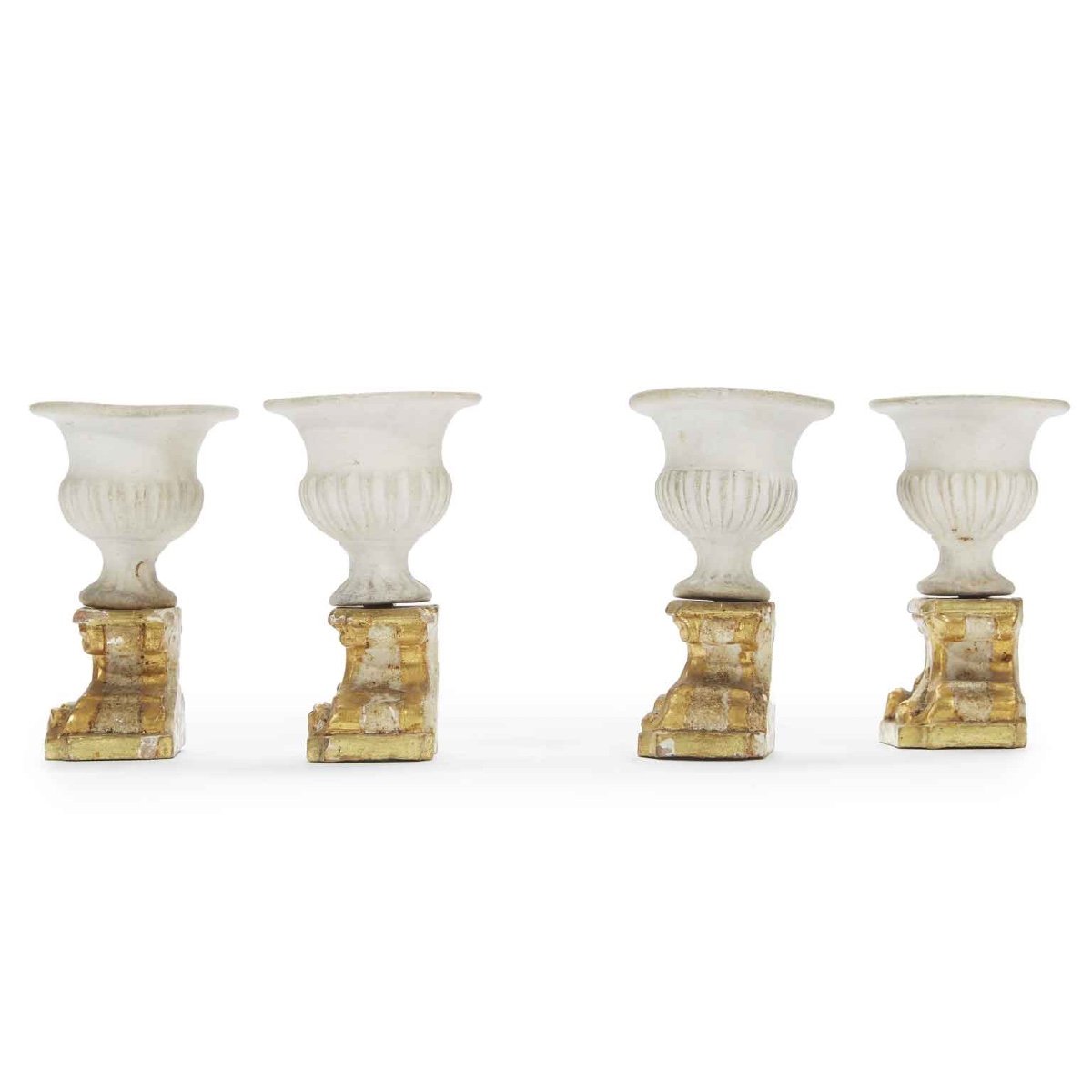 Four Neoclassical Italian Vases 1780 Circa Table Decorations On Giltwood Bases-photo-1