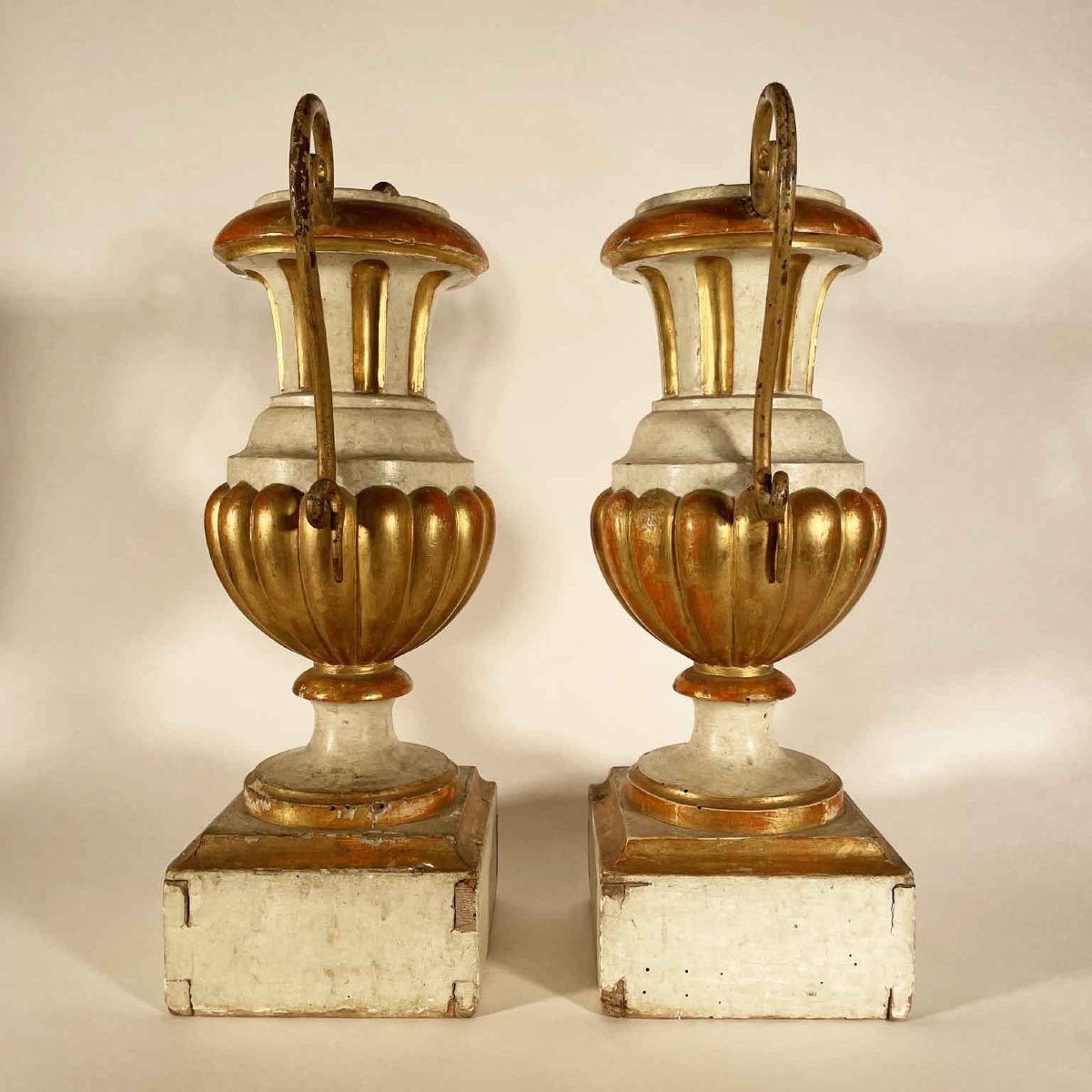 Pair Of Italian Neoclassical Laquered And Gilt Wood Vases 1780 Circa-photo-2