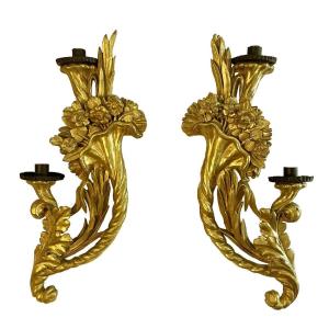 Pair Of Italian 18th Century Gilt Wood Cornucopia Wall Sconces