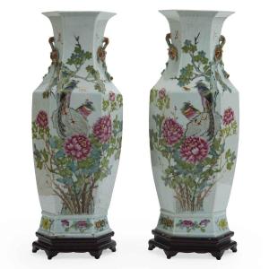 Pair Of Chinese Hexagonal Porcelain Vases Qing Dynasty 19th Century