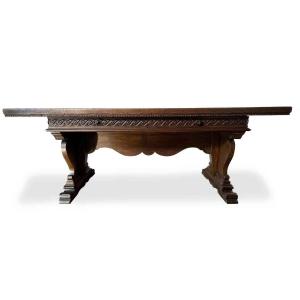 19th Century Italian Renaissance Revival Walnut Center Dining Table With Drawers