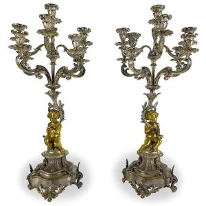 Grande Paire De Candélabres Italiens A 8 Lumières En Bronze Argenté Et Putti Doré  19ème