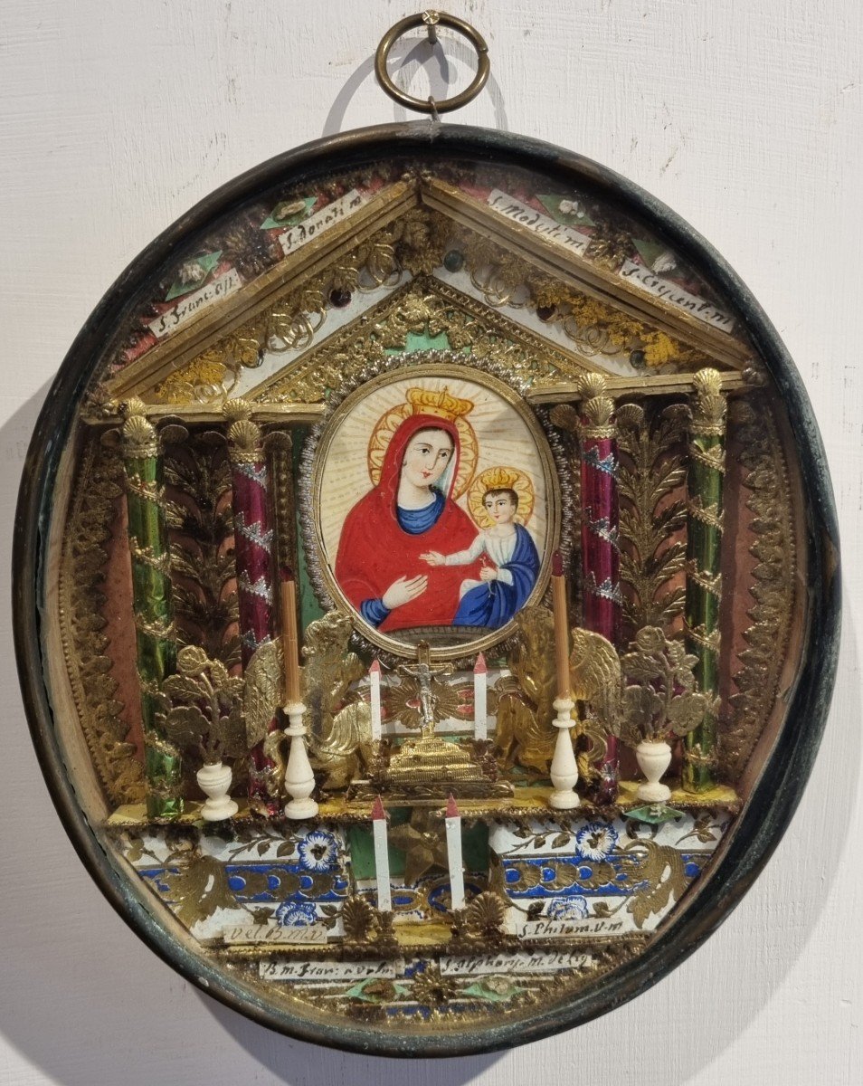 Large Relics With Painted Image Of The Virgin Mary And Child Jesus And 8 Others-photo-1