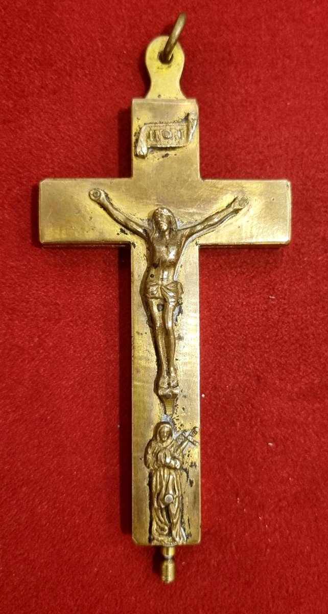 Croix Reliquaire Avec Image Du Christ-photo-1