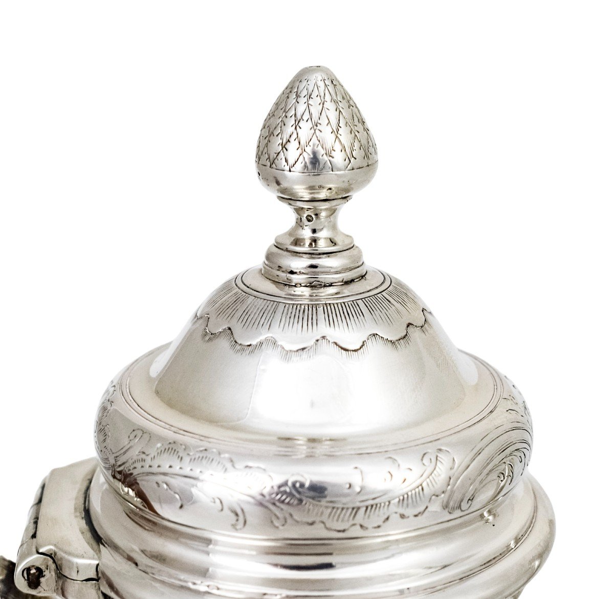 Antique 1740s George II Rococo Sterling Silver Rocaille Coffeepot With Aristocratic Armorials-photo-2