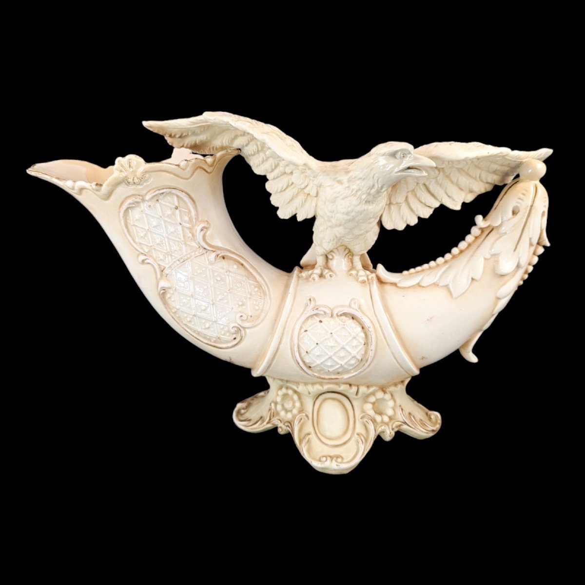 Vase Antique Royal Rudolstadt: Aigle Sur Cornucopia, C. 19ème Siècle