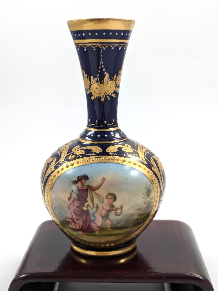 Antique Beehive Royal Vienna Porcelain Porcelain Cobalt Blue Vase, C. 1820-1827