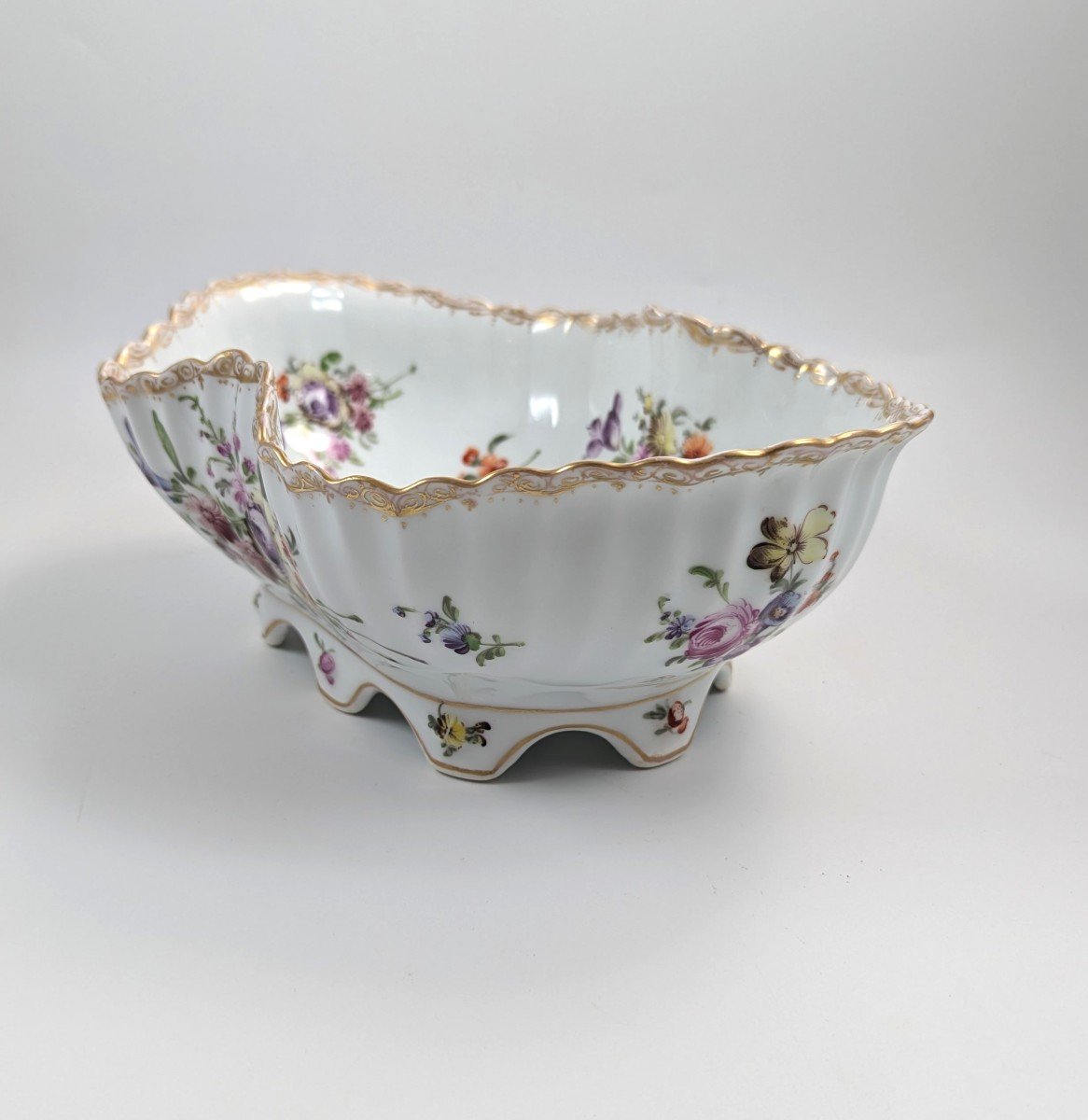 Helena Wolfsohn, Dresden, Large Hand-painted Footed Bowl, C. 1870-photo-2