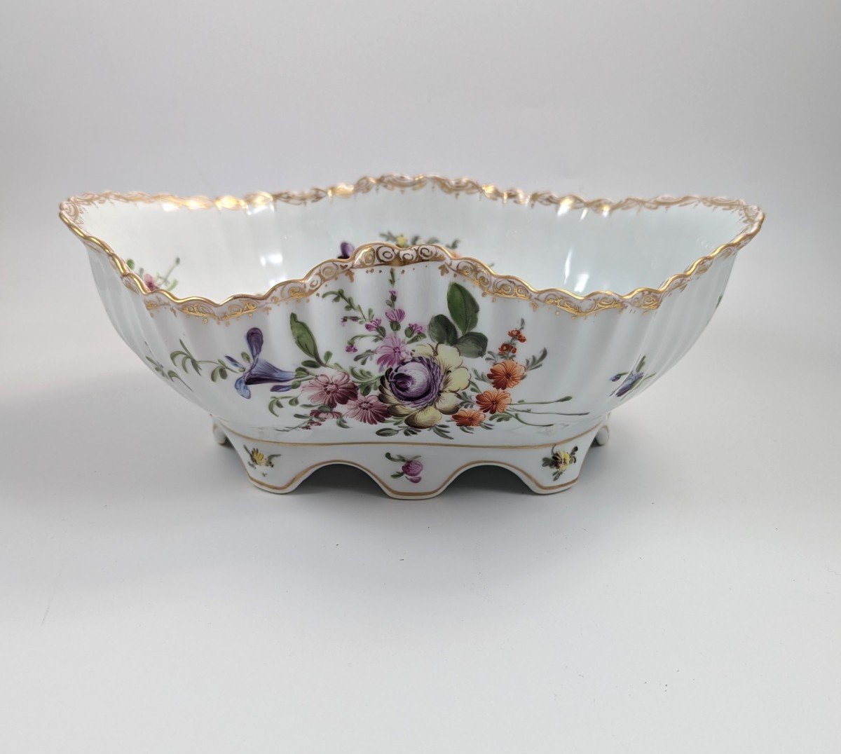 Helena Wolfsohn, Dresden, Large Hand-painted Footed Bowl, C. 1870-photo-4