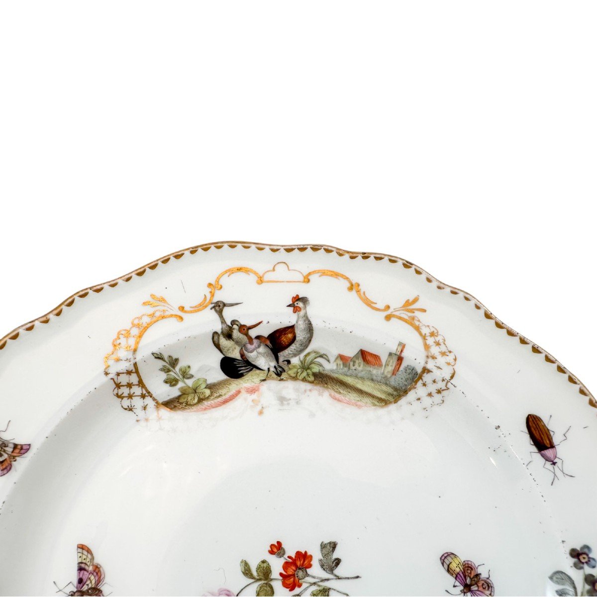 Assiette En Porcelaine De Meissen Du 19e S. à Décor d'Oiseaux Et d'Insectes, Bord Festonné Doré-photo-2