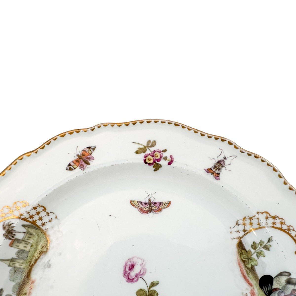 Assiette En Porcelaine De Meissen Du 19e S. à Décor d'Oiseaux Et d'Insectes, Bord Festonné Doré-photo-3