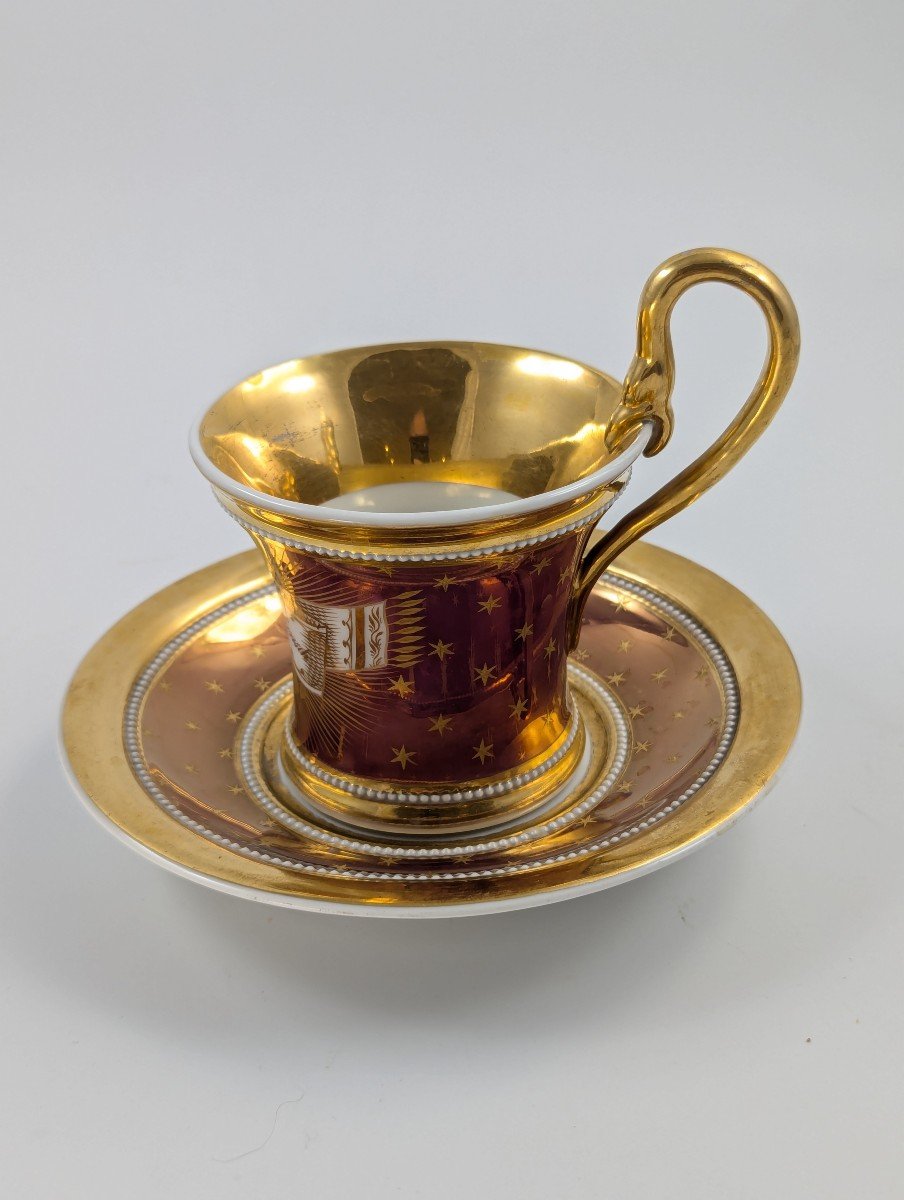 Ancienne Tasse Et Soucoupe En Porcelaine Peinte à La Main Kpm Berlin, Allemagne, Vers 1800