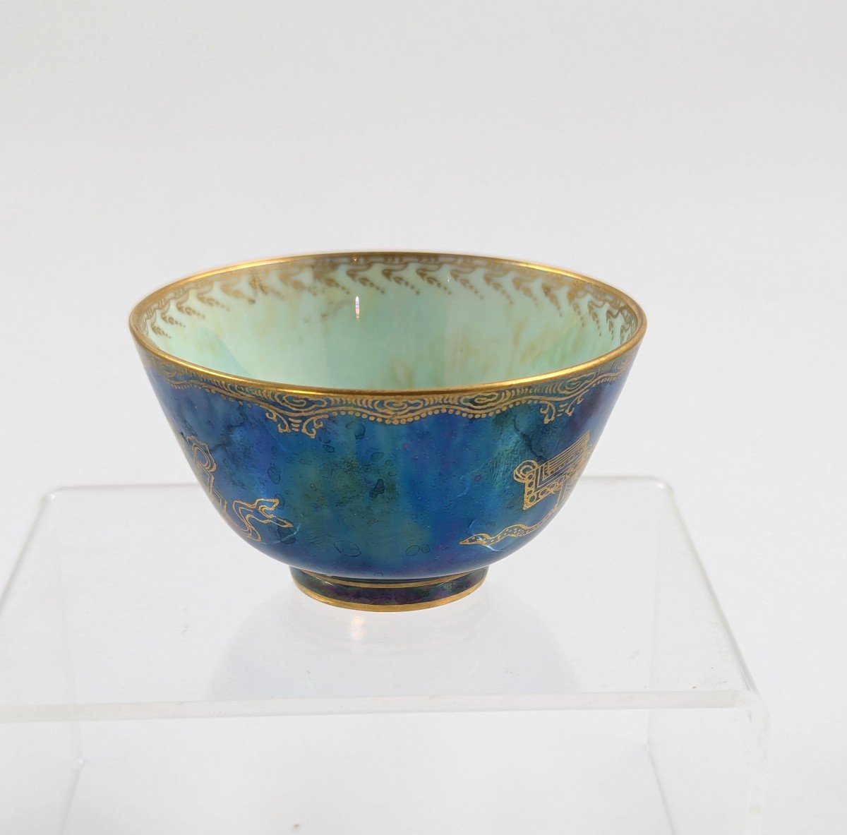 Daisy Makeig-jones Mottled Blue Lustre Bowl, Wedgwood, C. 1915-photo-4