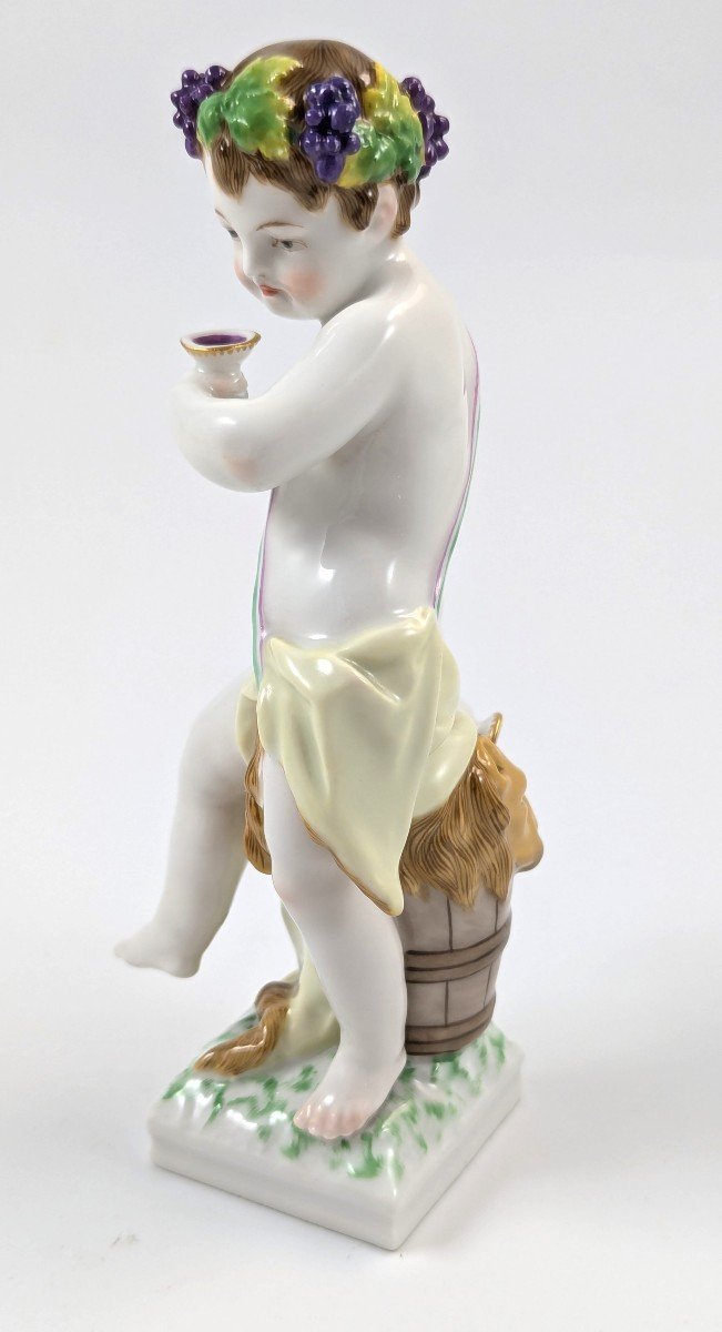 Figurine Ancienne En Porcelaine De Bacchus Putto, Kpm, Allemagne, с. 1850-photo-2