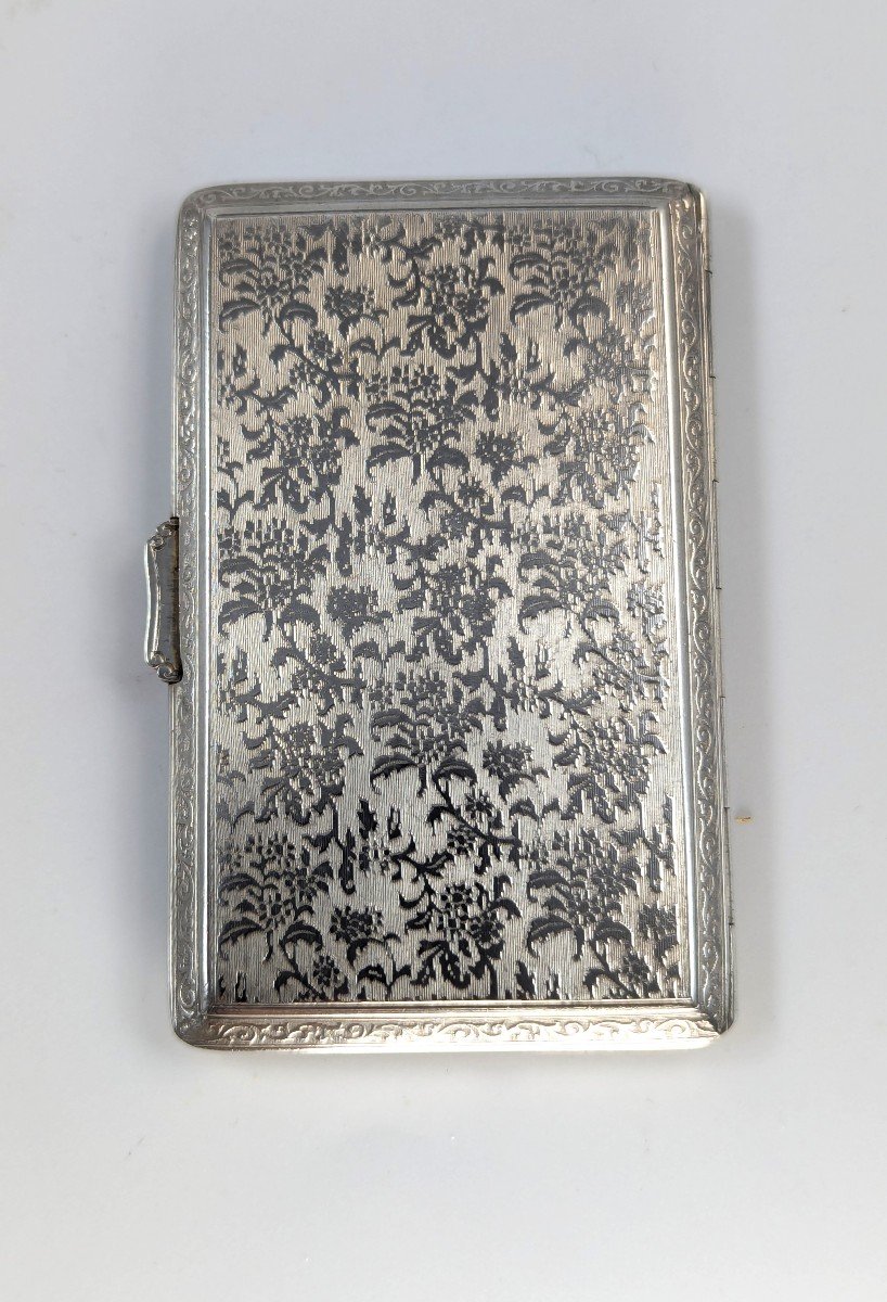 Elegant Sterling Silver Cigarette Case With Floral Design-photo-3