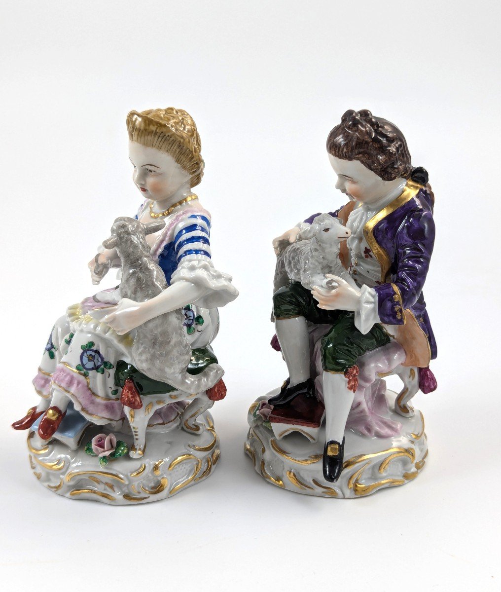 Ancienne Paire De Figurines En Porcelaine De La Manufacture Sitzendorf, Allemagne, Vers 1918-photo-2