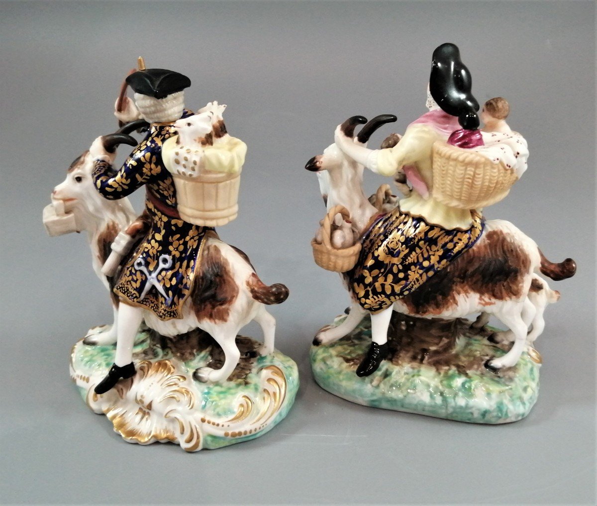 Derby Figurines Of The Welch Tailor And His Wife, C.1870.-photo-2