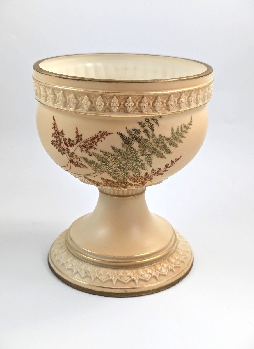 Vase (cache-pot) En Porcelaine Ivoire Fardée De Royal Worcester, Vers 1878-photo-1