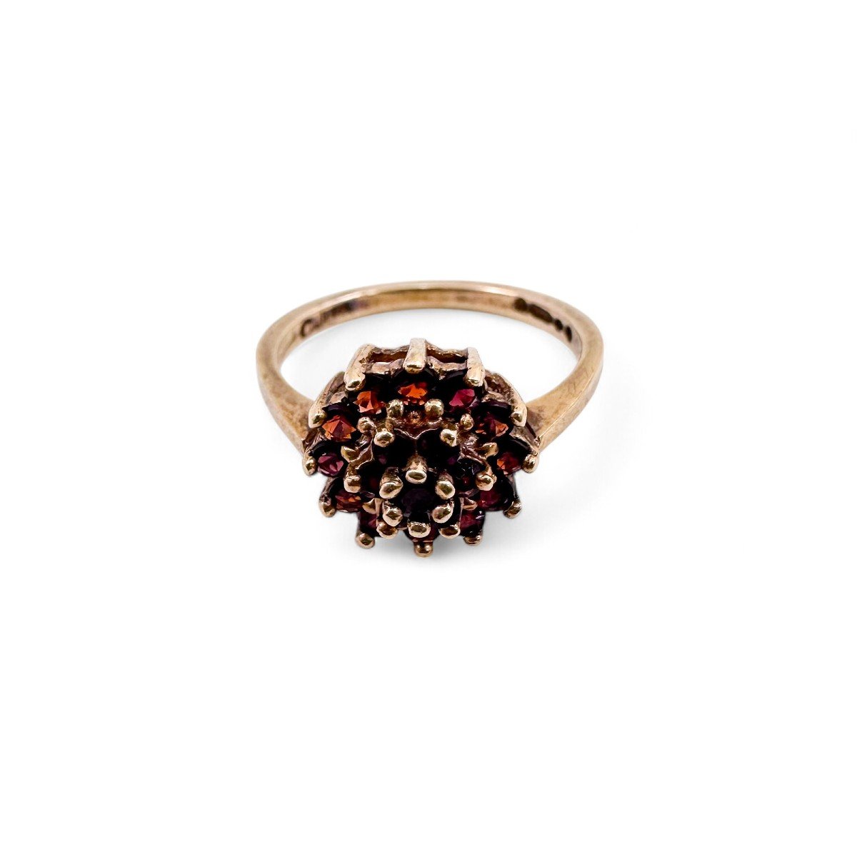 1970's Vintage Floral Daisy Cluster Ring In 9ct Yellow Gold. -photo-4