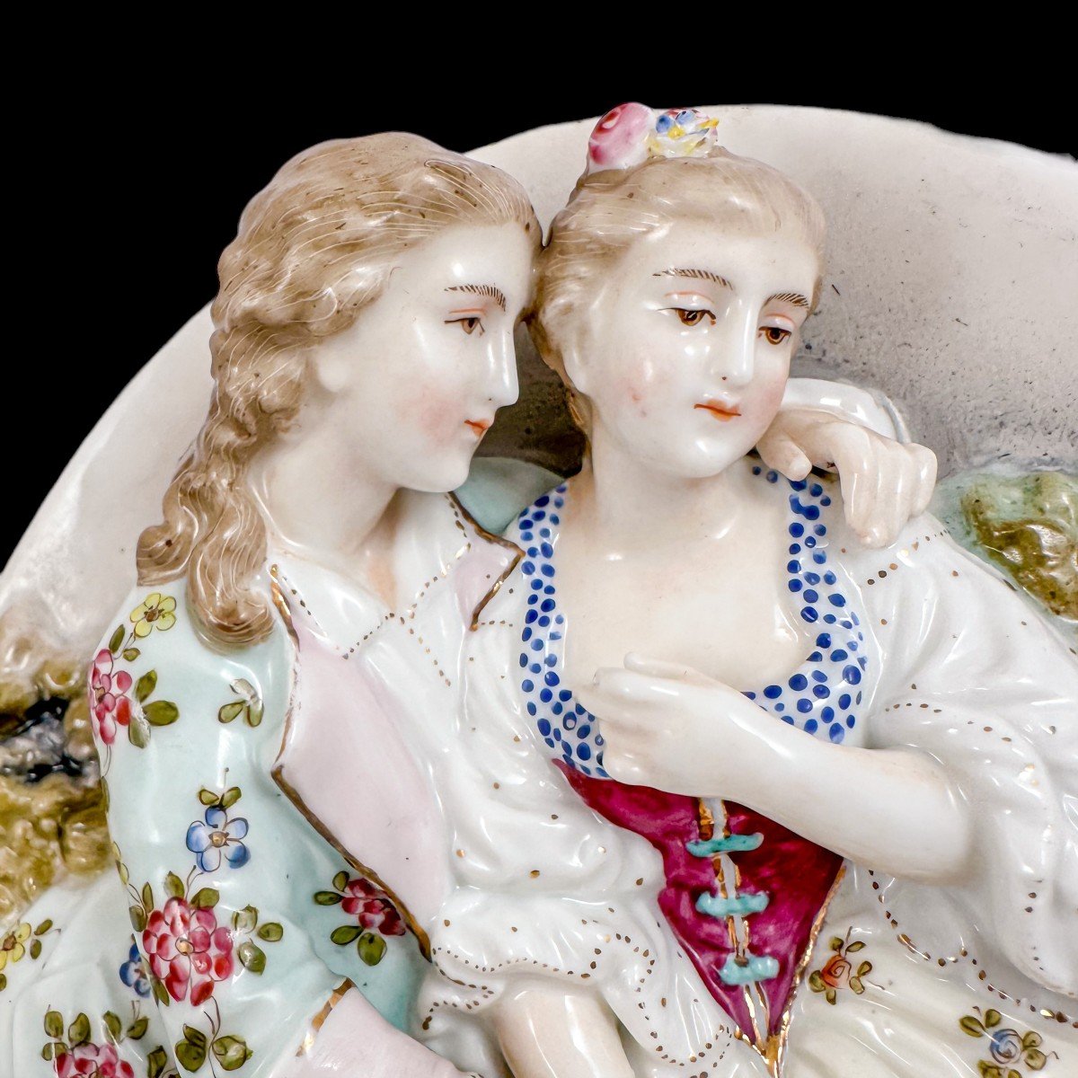 Paire De Plaques Murales En Porcelaine Style Meissen XIXe, Scènes Romantiques Avec Amants-photo-3