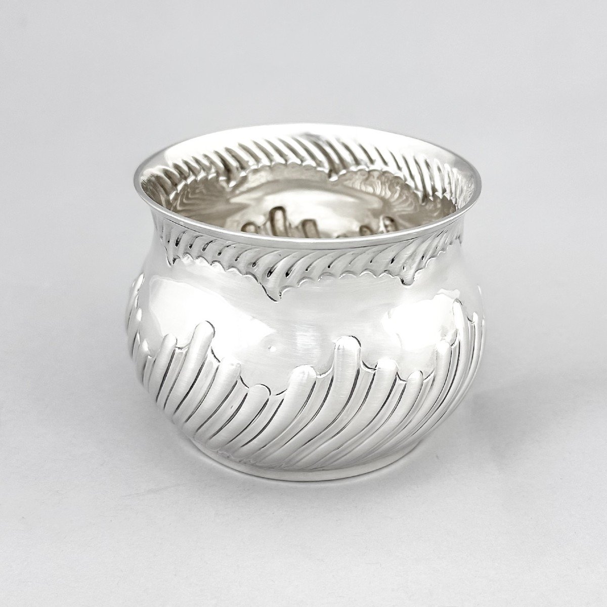  Victorian Sterling Silver Sugar Bowl,1882,107 G  -photo-3