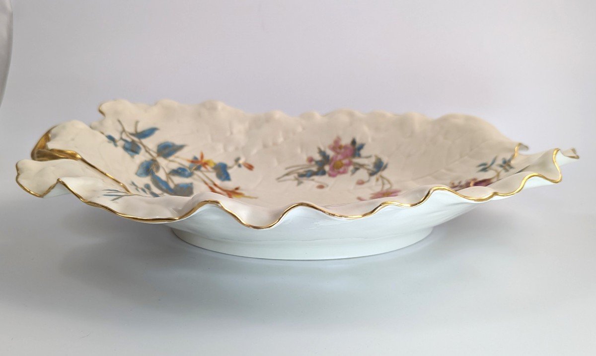 Royal Worcester Hand-painted And Gilt Porcelain Floral Leaf Dish, 1887-photo-4