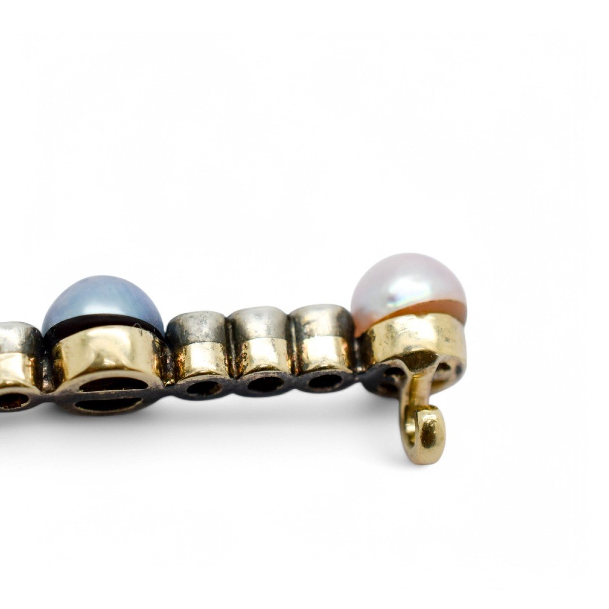 Belle époque Style 14 Kt Gold Bar Brooch; Old European Cut Diamonds, Blue And Pink Pearls-photo-6