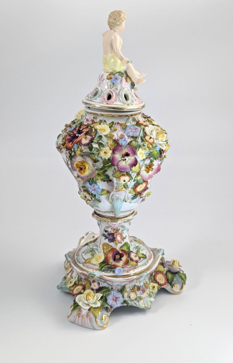 Très Rare Vase à Pot-pourri De Luxe Sitzendorf, Vers 1885-photo-3