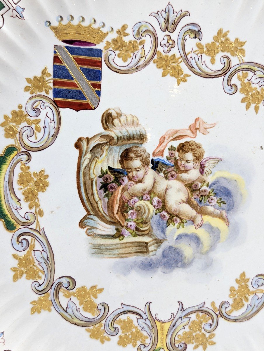 Très Rare Veuve Perrin, Marseille, Assiettes En Faïence Peintes à La Main, Vers 1770-photo-3