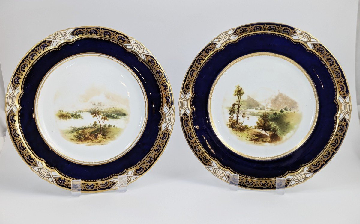 Pair Of Antique Coalport Hand-painted Porcelain Cabinet Plates  19th 