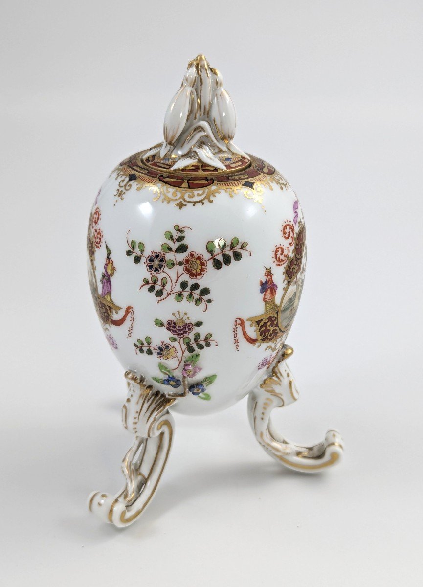 Kpm Berlin, Oeuf Sur Pieds En Porcelaine, Boîte à Thé Ou Pot, Vers 1780-photo-3