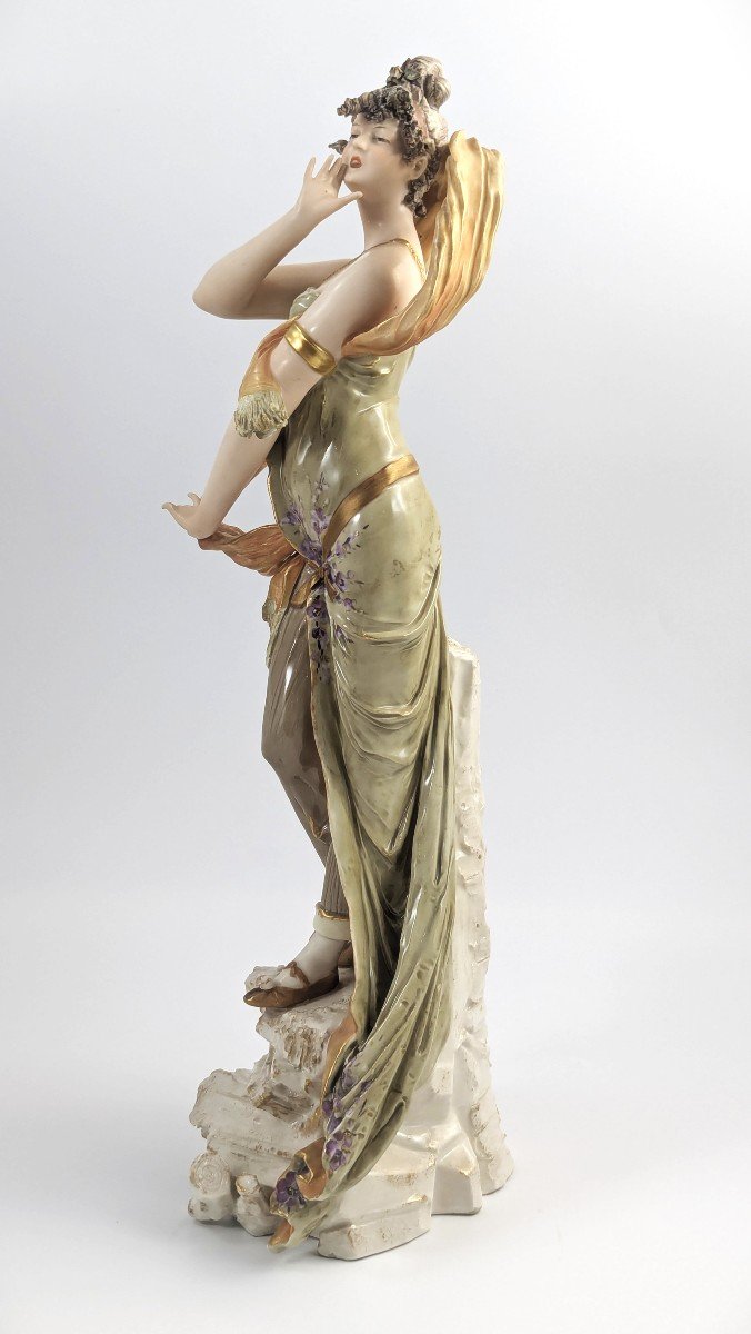 Ernst Wahliss Art Nouveau, grande figurine en porcelaine « Femme au foulard », 43cm-photo-2