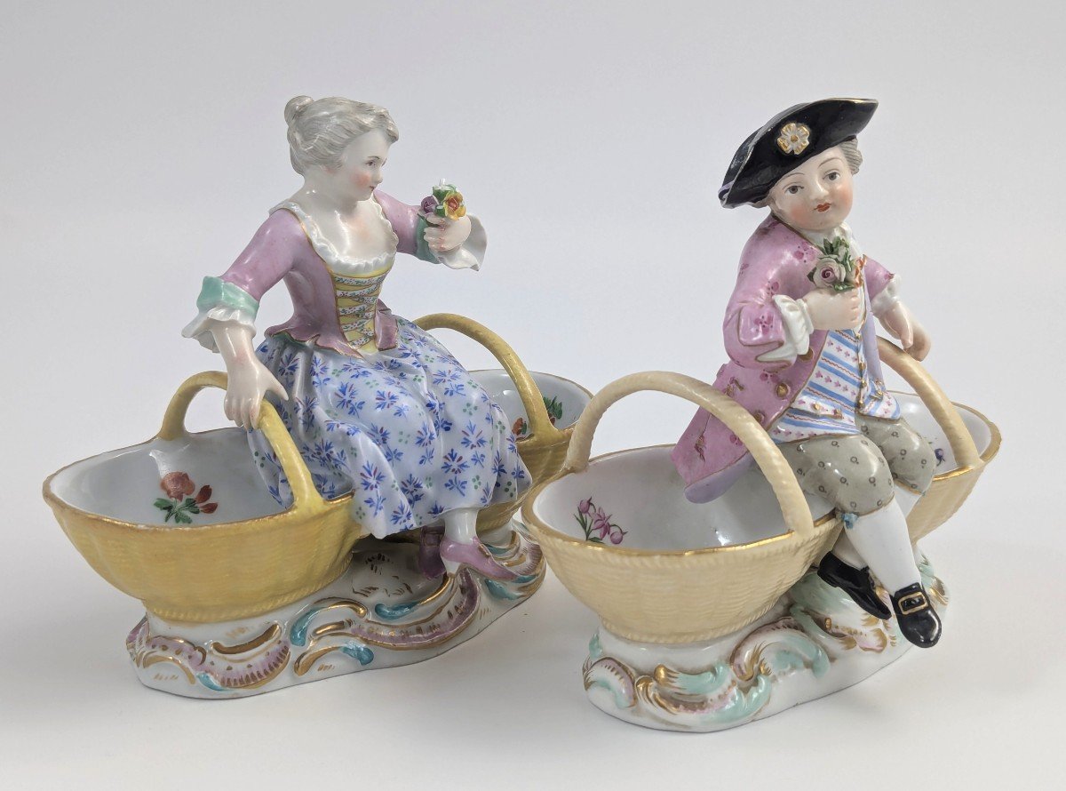 Meissen Antique Porcelain Pair Of Figural Double Salt Cellars With Boy And Girl, Rococo, C 1830-photo-2