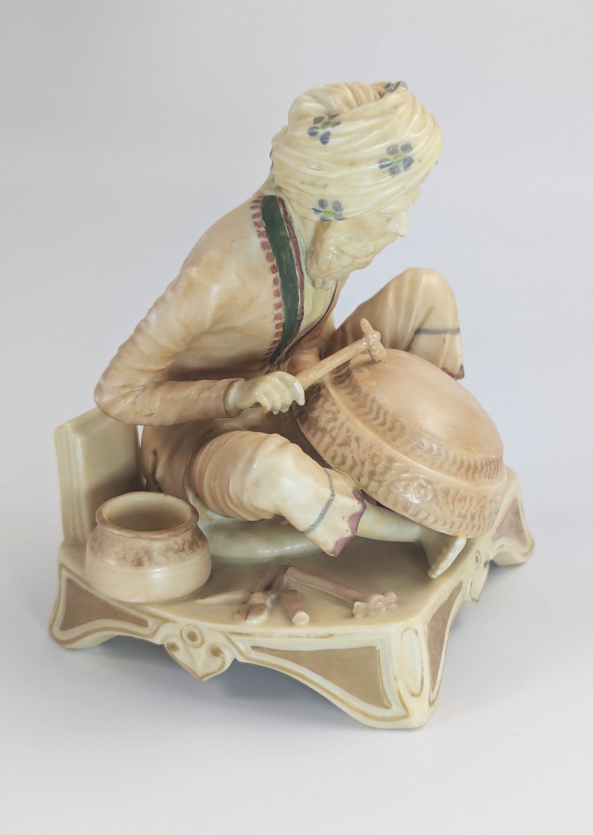 Royal Worcester "Haji Mijak, Le Chaudronnier", Figurine En Porcelaine, 1888-photo-2