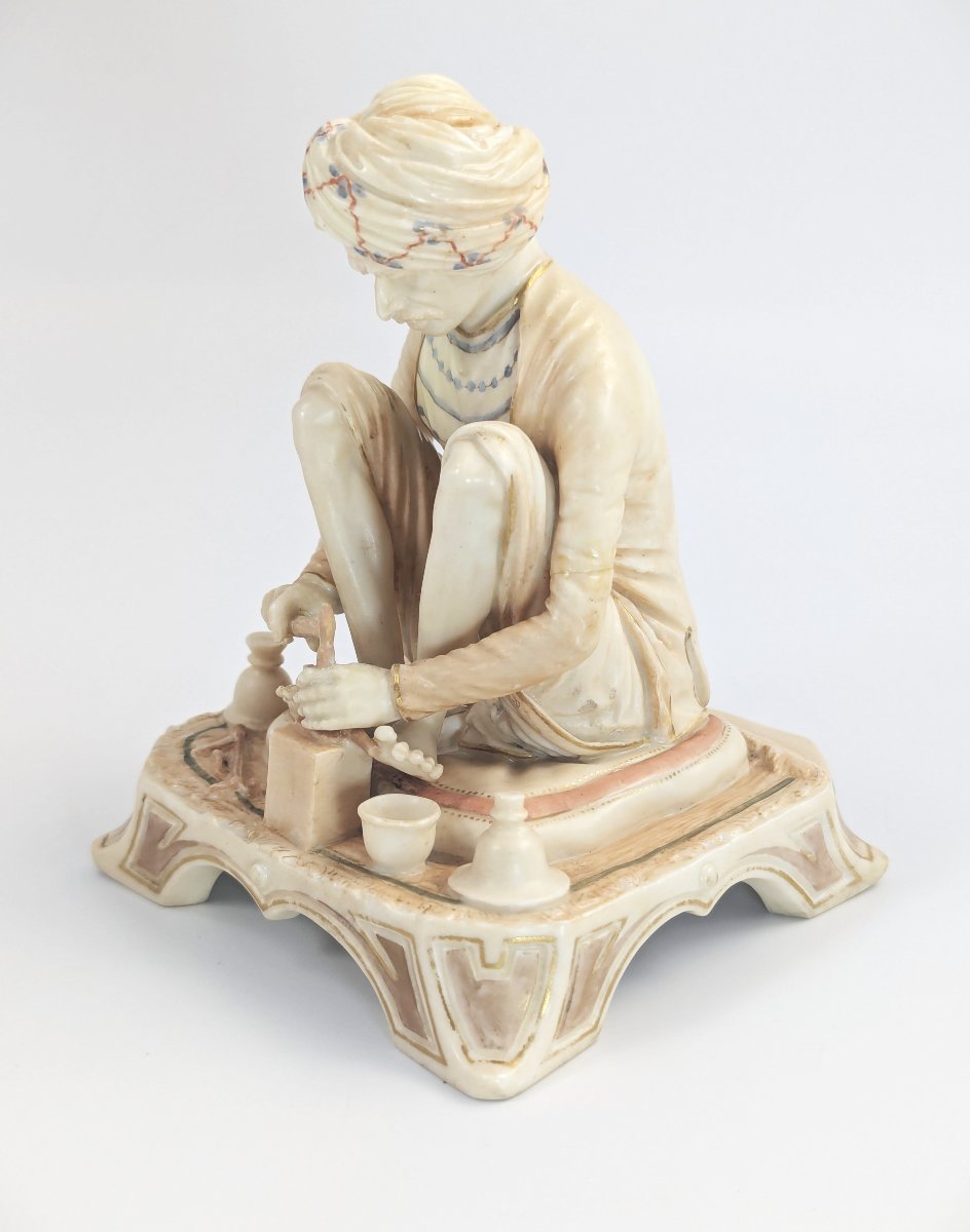 Royal Worcester Rare Porcelain Figure "karan Singh, The Trinket Maker", James Hadley-photo-2