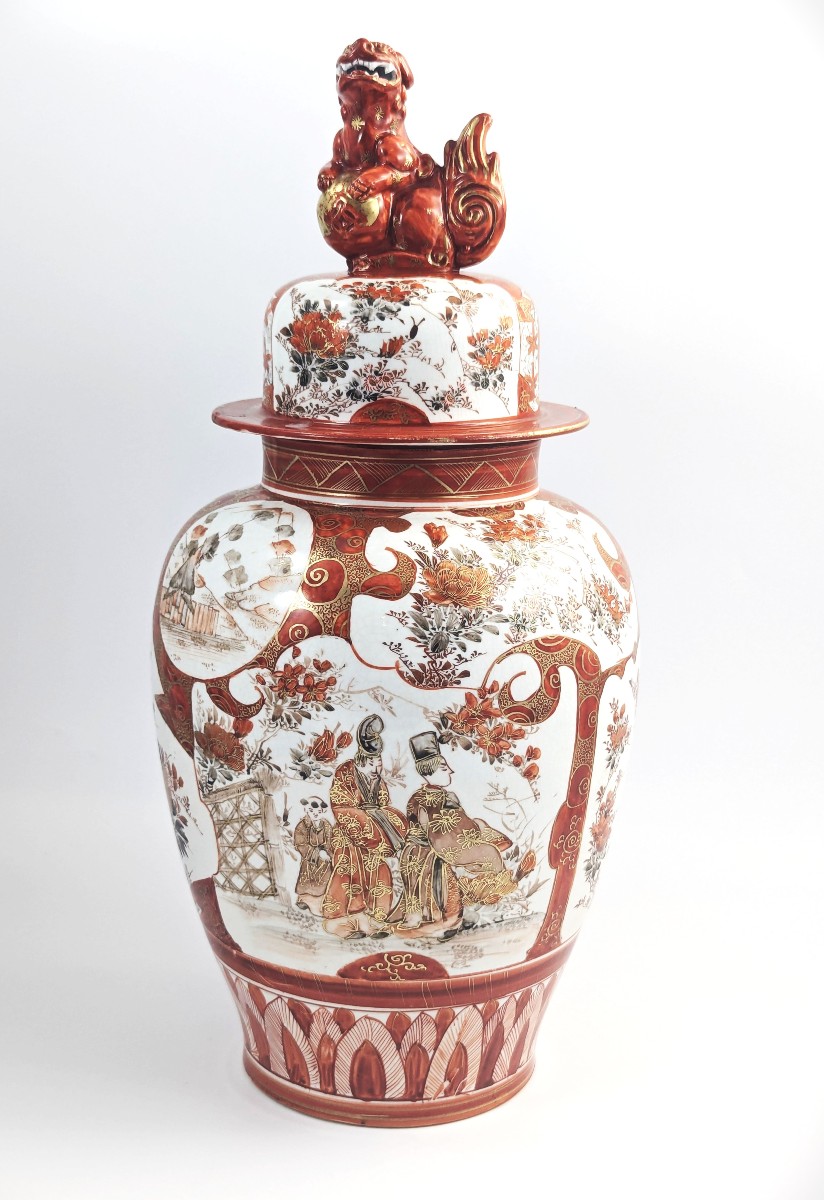 Vase à Couvercle En Porcelaine De Kutani, époque Meiji – Rare Et Grand Modèle