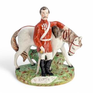 Figurine en faïence de Staffordshire du général Napier avec cheval, Thomas Parr, vers 1860