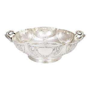 Coupe à Fruits Géorgienne En Argent Repoussé Avec Poignées En Forme De Chien Volant, 1812, 602g