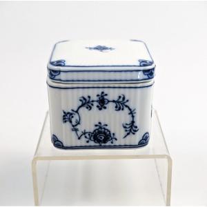 Royal Copenhagen, Rare Blue Fluted Plain Square Trinket Box, 1979–1983