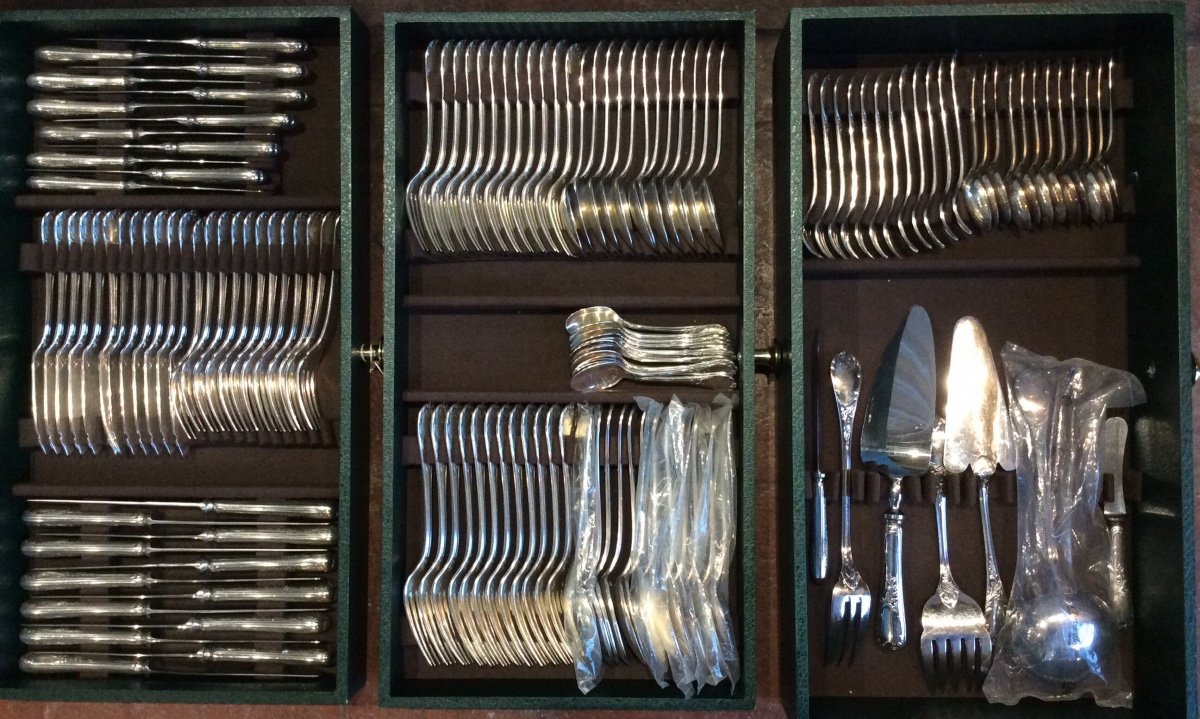 Marly Silver-plated Metal Cutlery Set From La Maison Christofle, 139 Pieces.