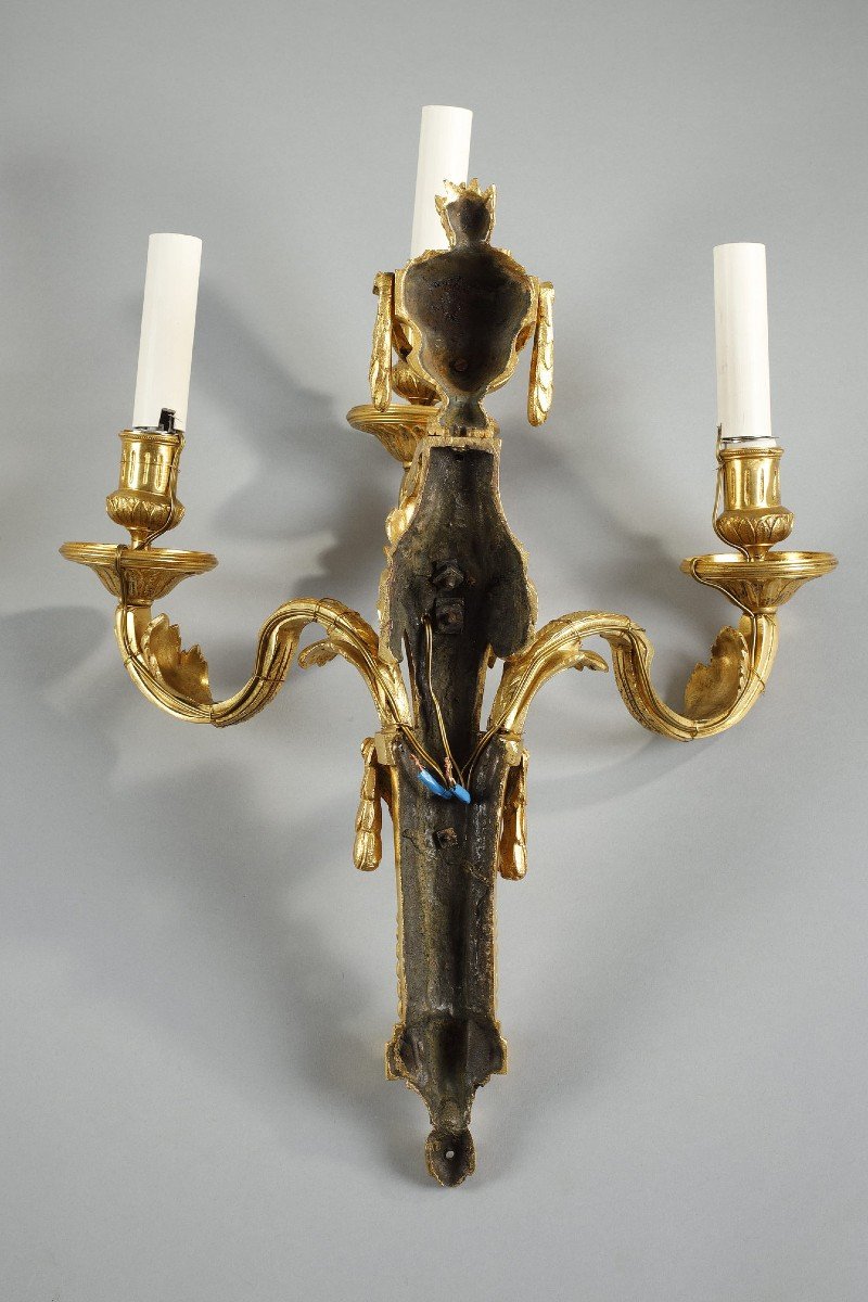 Large Pair Of Transition Period Sconces-photo-4