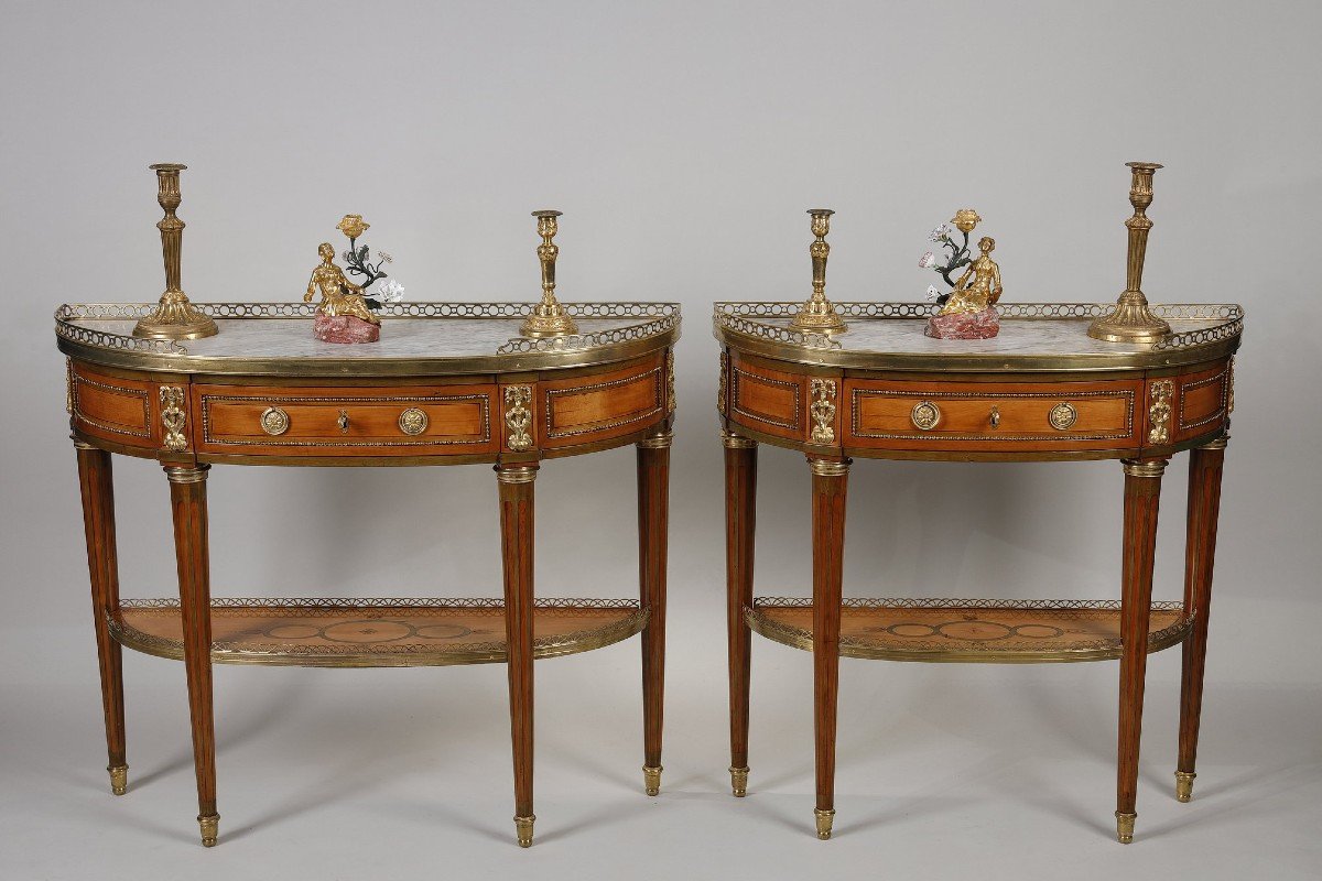 Pair Of Half-moon Consoles In Lemon Wood Stamped Garnier-photo-8