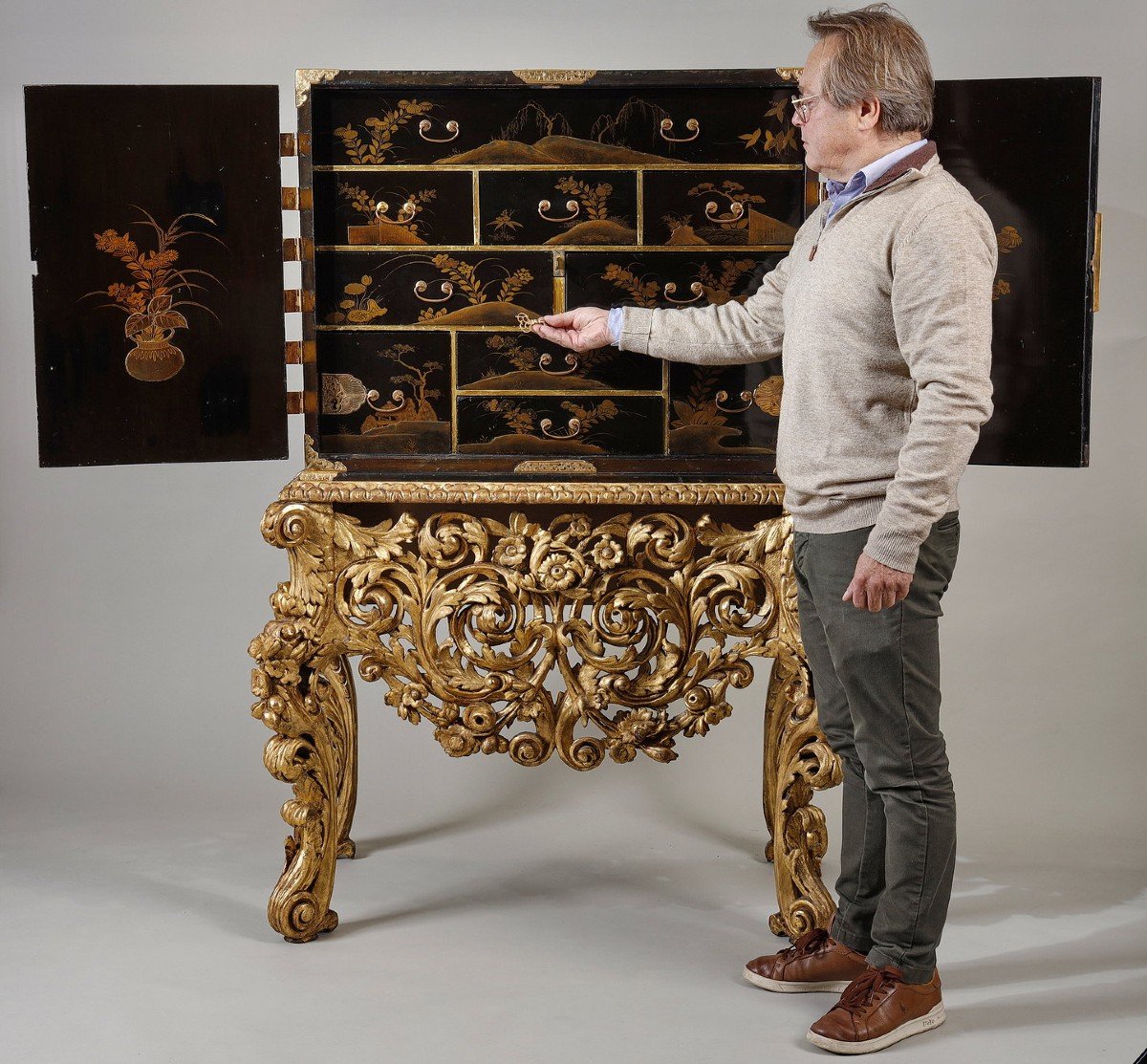 Large Edo Cabinet With Its 18th Century Baroque Base-photo-5