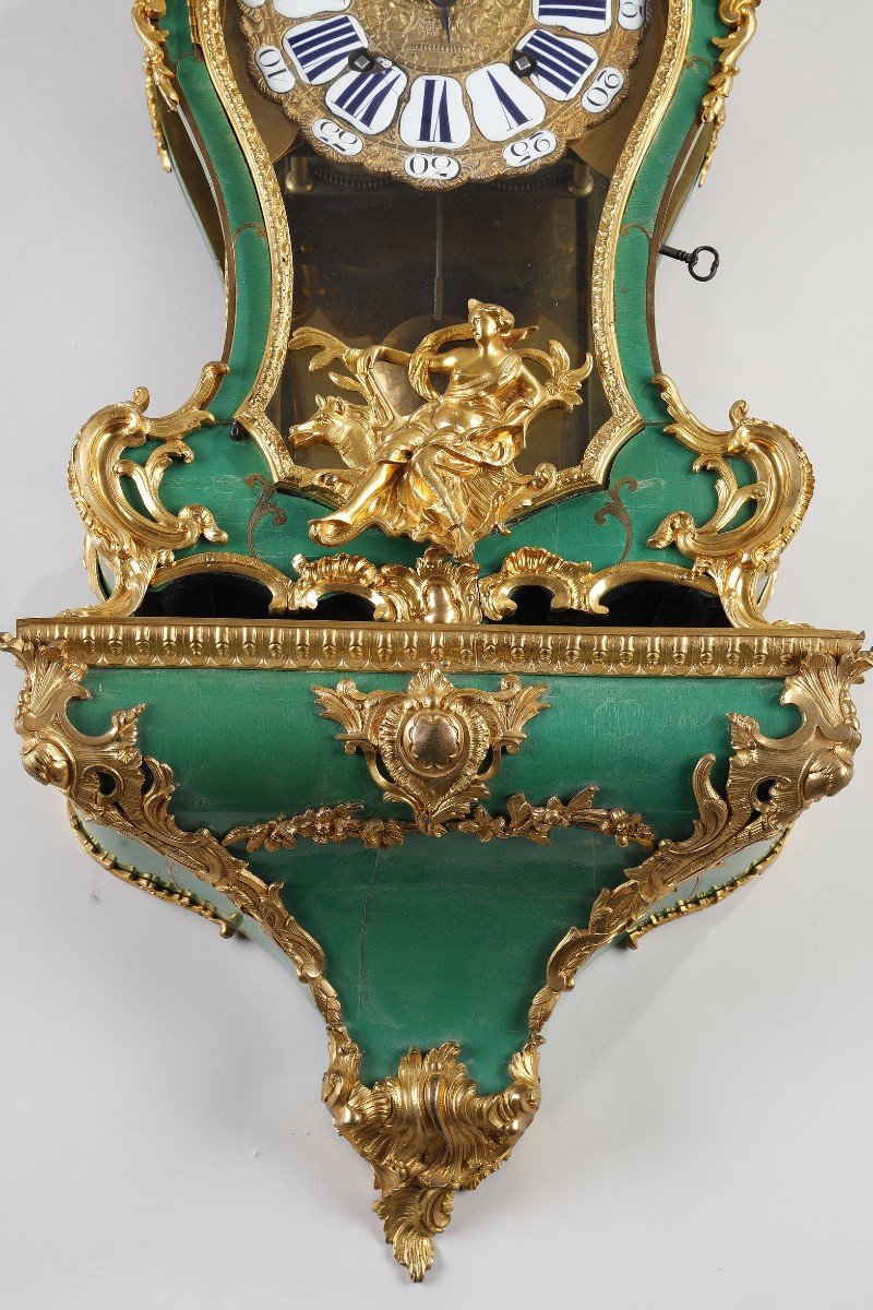 Louis XV Period Green Horn Cartel-photo-2