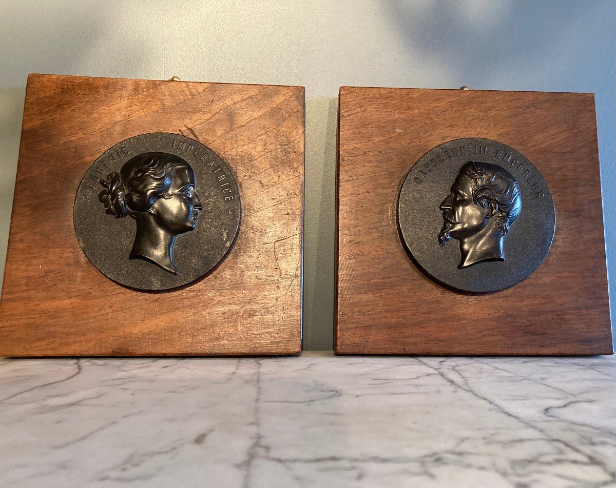 Pair Of Medallions Representing “napoléon III Empereur” And “eugénie Impératrice”-photo-2