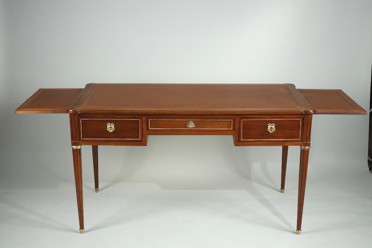 Large Louis XVI Mahogany Desk-photo-3