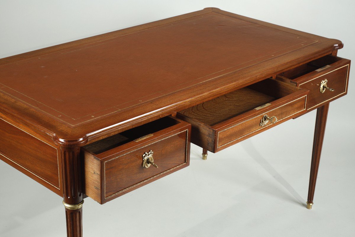 Large Louis XVI Mahogany Desk-photo-3