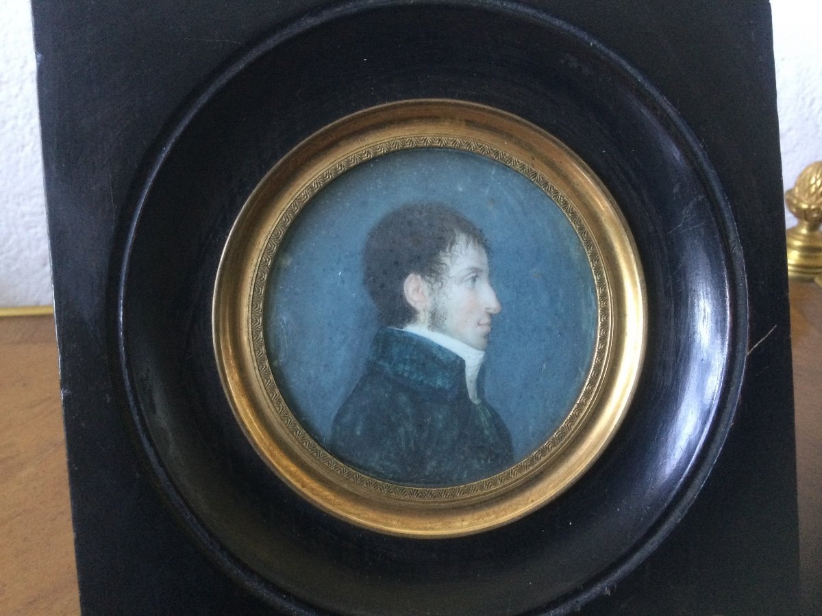 Miniature On Ivory Portrait Of A Man In A Frock Coat-photo-2