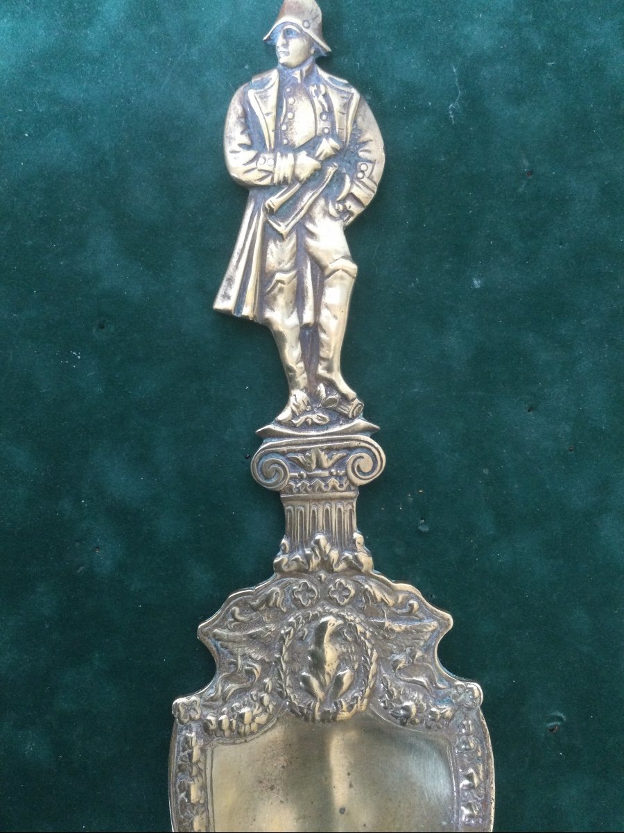 Cover Representing Napoleon And Josephine In Bronze-photo-3