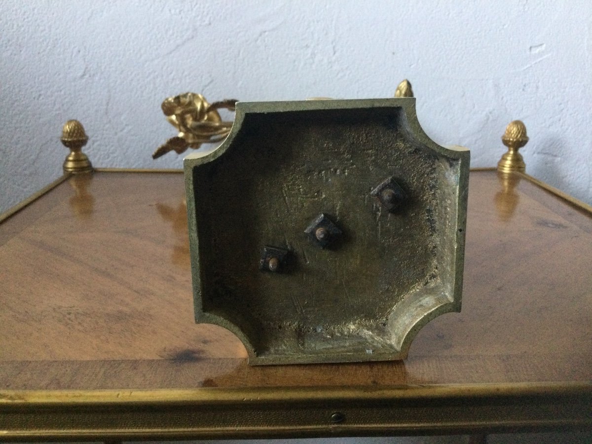 Candelabra In Gilt And Patinated Bronze Putti Holding A Bouquet Of Roses-photo-2